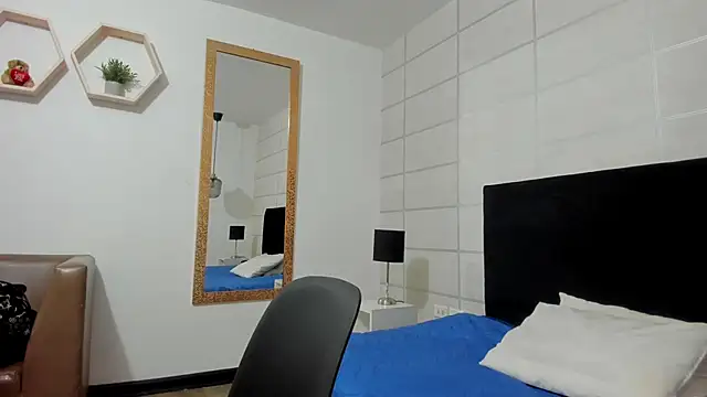 NanaRott online show from February 18, 7:21 pm