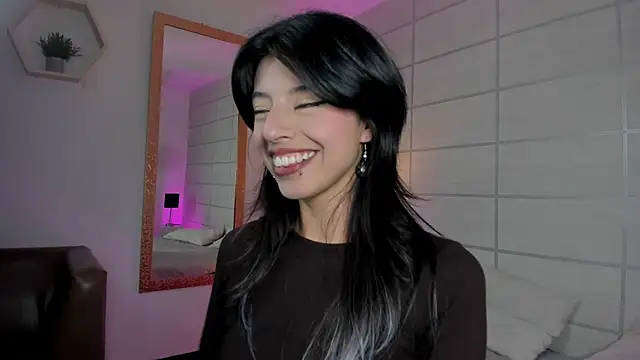 NanaRott online show from April 17, 7:39 pm