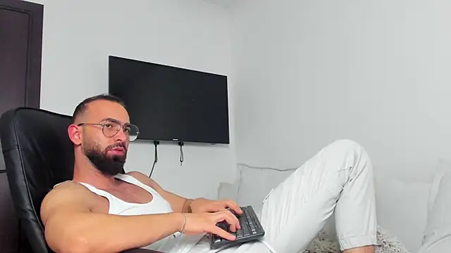 MichaelMasterss online show from December 24, 1:27 am