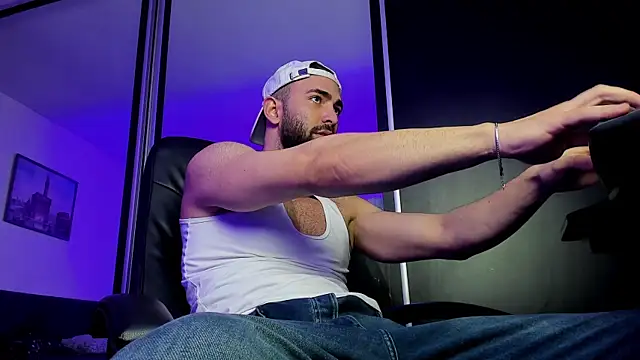 MichaelMasterss online show from February 28, 2:20 pm