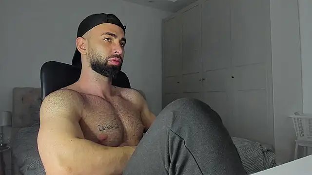 MichaelMasterss online show from February 14, 1:46 am