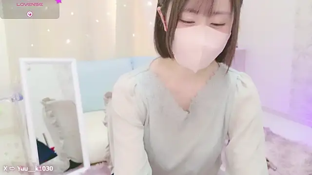 Yuu  k online show from December 11, 6:04 am