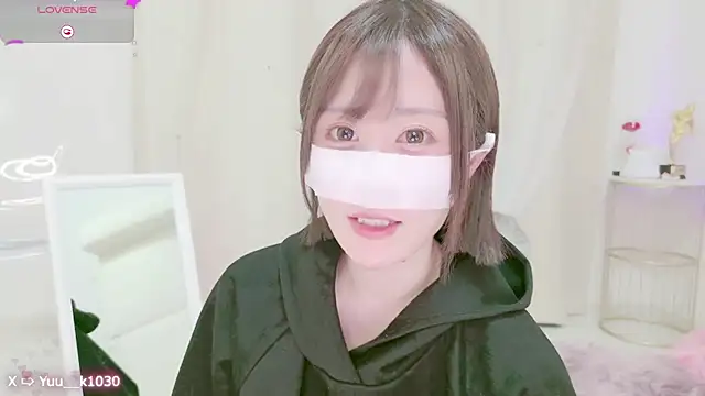 Yuu  k online show from December 27, 2:01 pm