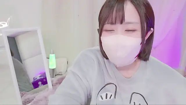 Yuu  k online show from January 11, 5:07 pm