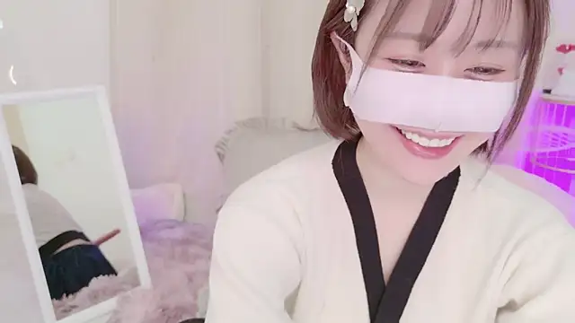 Yuu  k online show from January 24, 2:08 pm