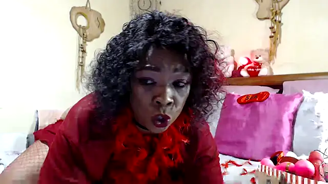 Gucci Bx online show from February 13, 7:10 pm