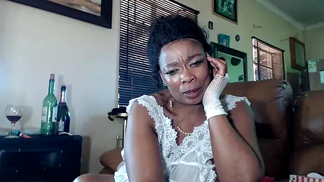 Gucci Bx online show from March 22, 5:49 am