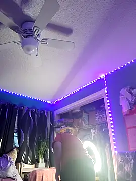 SexyNikki6969 online show from March 18, 11:52 pm