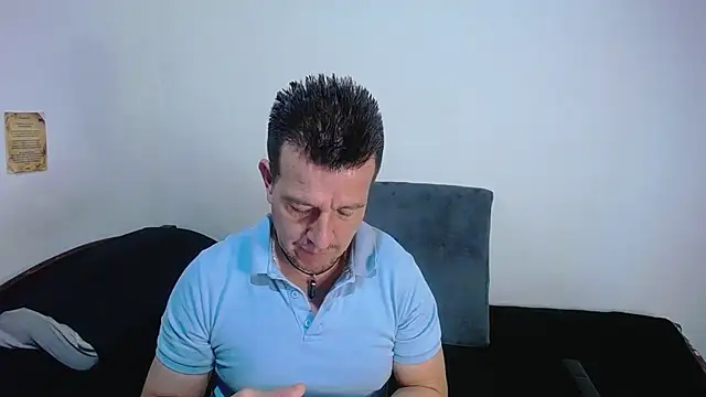 Snapshot of amaya_627 chatting on February 2, 3:17 pm amaya 627 online show from February 2, 3:17 pm