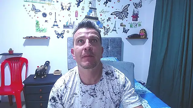 Snapshot of amaya_627 chatting on July 3, 2:29 am amaya 627 online show from July 3, 2:29 am