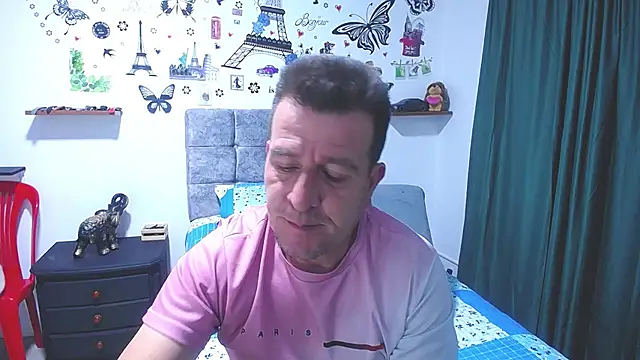 Snapshot of amaya_627 chatting on July 10, 1:32 am amaya 627 online show from July 10, 1:32 am