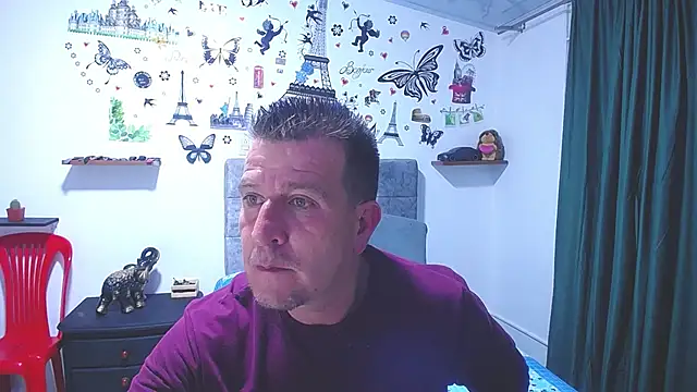 Snapshot of amaya_627 chatting on July 15, 3:01 am amaya 627 online show from July 15, 3:01 am