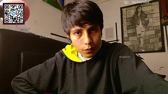 Snapshot of seraph1n chatting on December 7, 8:44 am seraph1n online show from December 7, 8:44 am