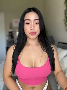 Snapshot of JazzieXo chatting on December 11, 5:04 pm JazzieXo online show from December 11, 5:04 pm