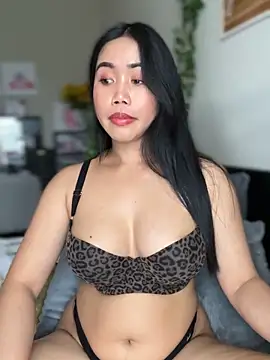 Snapshot of JazzieXo chatting on December 16, 8:16 pm JazzieXo online show from December 16, 8:16 pm