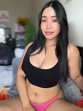 Snapshot of JazzieXo chatting on January 3, 9:36 pm JazzieXo online show from January 3, 9:36 pm