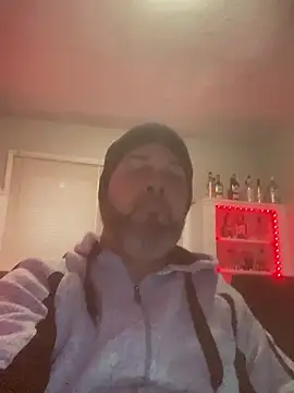 Snapshot of Cristian-Brayan chatting on February 6, 1:10 pm Cristian-Brayan online show from February 6, 1:10 pm