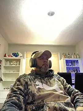 Snapshot of Cristian-Brayan chatting on October 27, 4:11 pm Cristian-Brayan online show from October 27, 4:11 pm