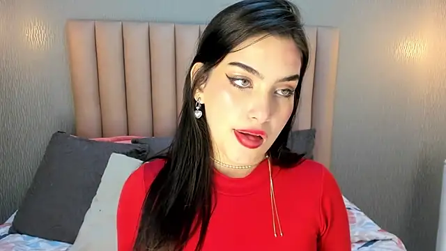 Alexa Thaylor  online show from February 8, 4:25 pm