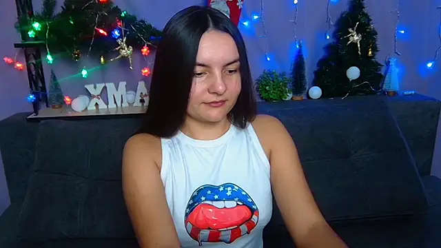Snapshot of JasmineAsha chatting on January 4, 7:13 am JasmineAsha online show from January 4, 7:13 am