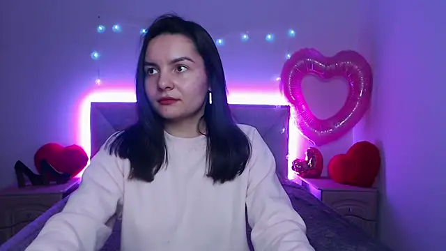 Snapshot of JasmineAsha chatting on February 10, 7:40 pm JasmineAsha online show from February 10, 7:40 pm