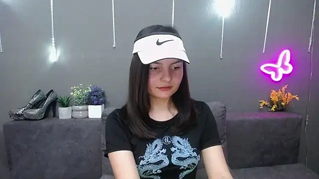 Snapshot of JasmineAsha chatting on February 21, 8:43 pm JasmineAsha online show from February 21, 8:43 pm