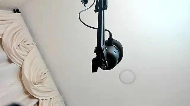 sarita loven online show from February 27, 4:45 am