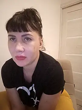 Snapshot of ROXOLANAA_SEXY chatting on March 7, 5:38 pm ROXOLANAA SEXY online show from March 7, 5:38 pm