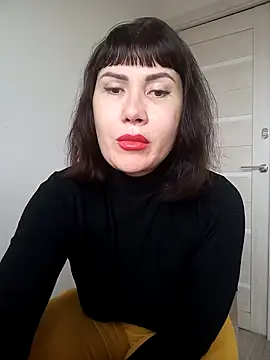 Snapshot of ROXOLANAA_SEXY chatting on March 10, 12:26 pm ROXOLANAA SEXY online show from March 10, 12:26 pm