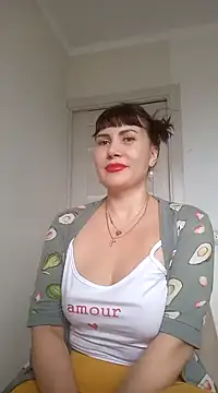 Snapshot of ROXOLANAA_SEXY chatting on March 14, 1:46 pm ROXOLANAA SEXY online show from March 14, 1:46 pm