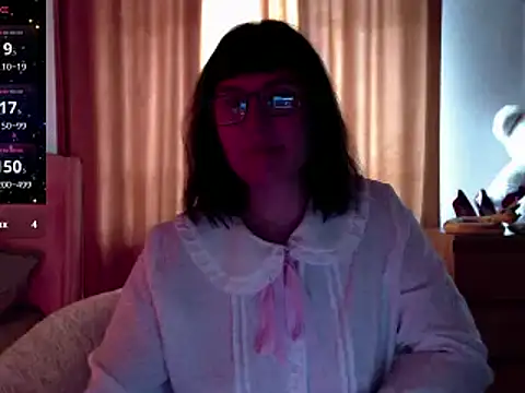 Snapshot of ROXOLANAA_SEXY chatting on March 17, 2:23 pm ROXOLANAA SEXY online show from March 17, 2:23 pm