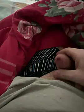 Snapshot of kleinerAlex chatting on January 15, 10:49 am kleinerAlex online show from January 15, 10:49 am