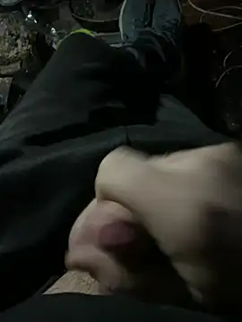 Snapshot of kleinerAlex chatting on March 2, 3:20 am kleinerAlex online show from March 2, 3:20 am