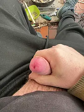 Snapshot of kleinerAlex chatting on March 2, 7:59 am kleinerAlex online show from March 2, 7:59 am