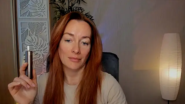 RebeccaMartinez online show from March 29, 6:02 am