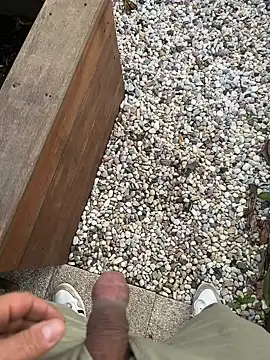 mattexhibe online show from January 1, 9:49 am