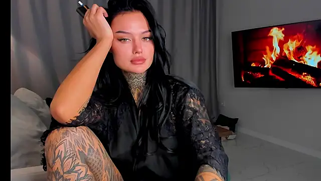 Snapshot of pantera_flashh chatting on December 16, 12:48 am pantera flashh online show from December 16, 12:48 am