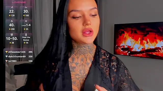 Snapshot of pantera_flashh chatting on February 13, 11:47 pm pantera flashh online show from February 13, 11:47 pm