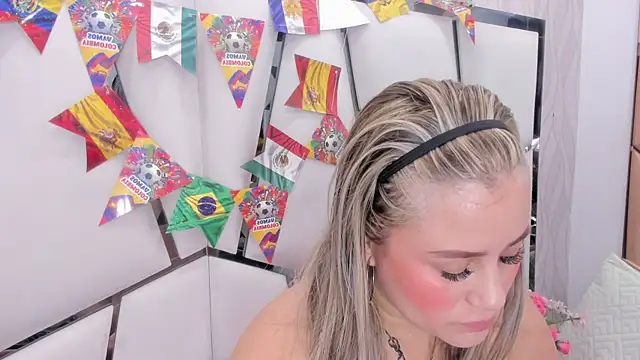 Snapshot of kimberly7_ chatting on July 14, 11:38 am kimberly7 online show from July 14, 11:38 am