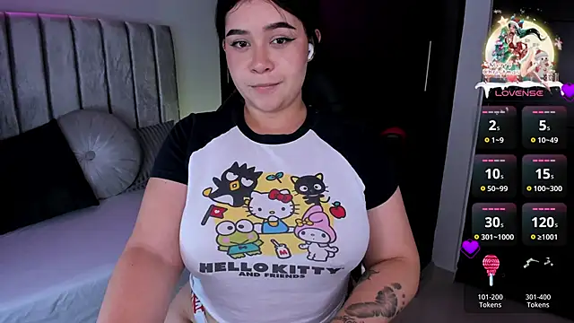 daniela hornny online show from December 31, 8:48 am