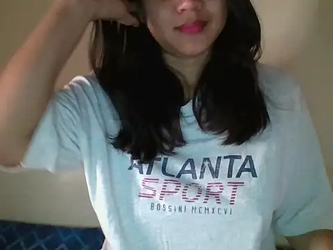 Snapshot of _smiling4u_ chatting on March 23, 12:31 pm smiling4u online show from March 23, 12:31 pm