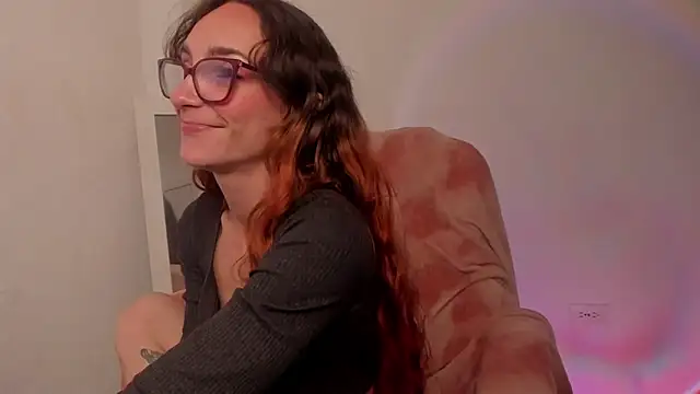 Snapshot of _lh_ chatting on January 18, 11:25 am lh online show from January 18, 11:25 am