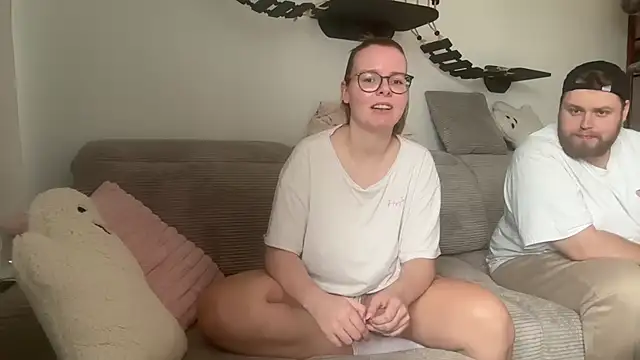 Snapshot of LucyFoxLulu chatting on July 4, 2:34 pm LucyFoxLulu online show from July 4, 2:34 pm