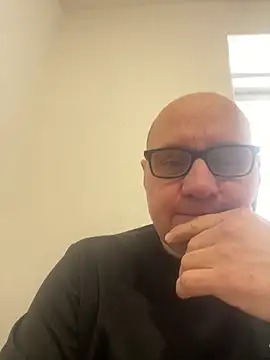 vanjbi45 online show from February 14, 8:21 am