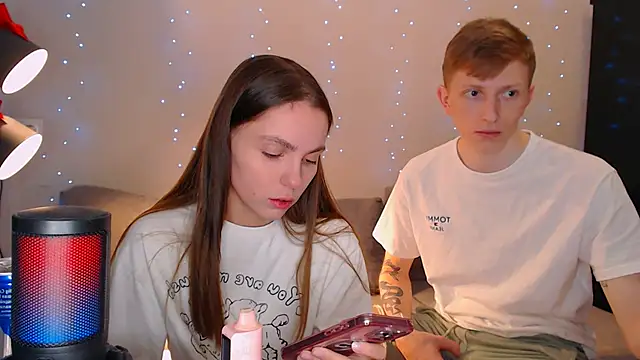 juliaanddima online show from January 26, 10:35 pm