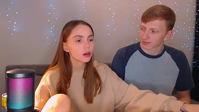 juliaanddima online show from March 13, 10:43 pm