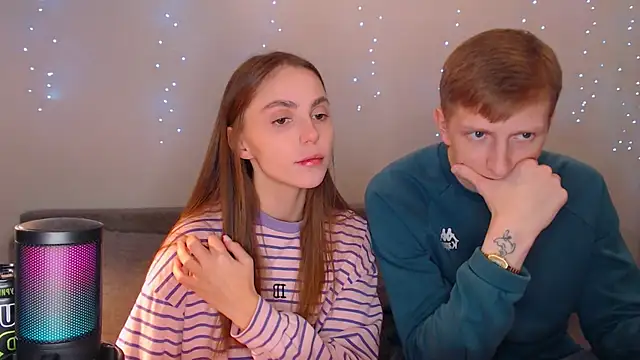 juliaanddima online show from March 14, 7:12 pm