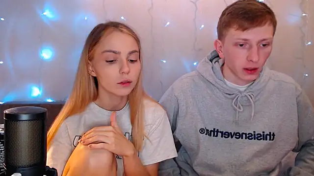 juliaanddima online show from September 25, 10:13 pm