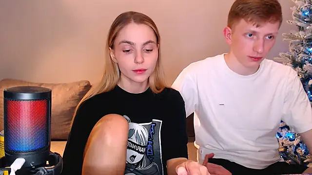 juliaanddima online show from January 18, 10:46 pm