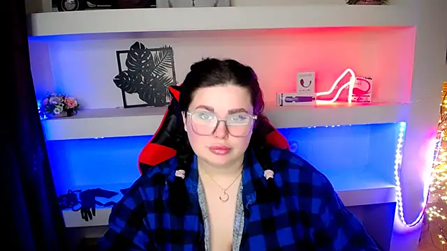 Emily Mo online show from January 17, 9:39 am